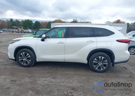 2021 Toyota Highlander Xle из США, поврежденный, VIN 5TDGZRBH7MS127438